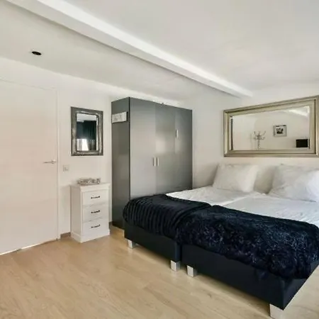 House Ilse Апартаменты *